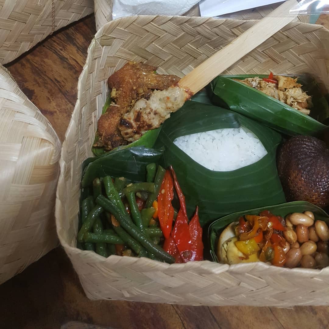 Nasi Bungkus / Take Away